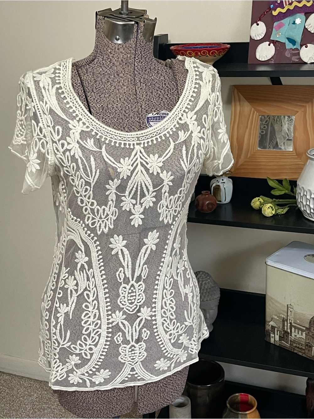 Delicate White Sheer Embroidered Short Sleeve Blouse